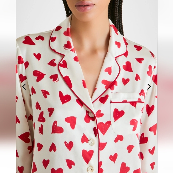 $770 Olivia von HalleLila Heart-Print Silk Pajama Set - Picture 5 of 5
